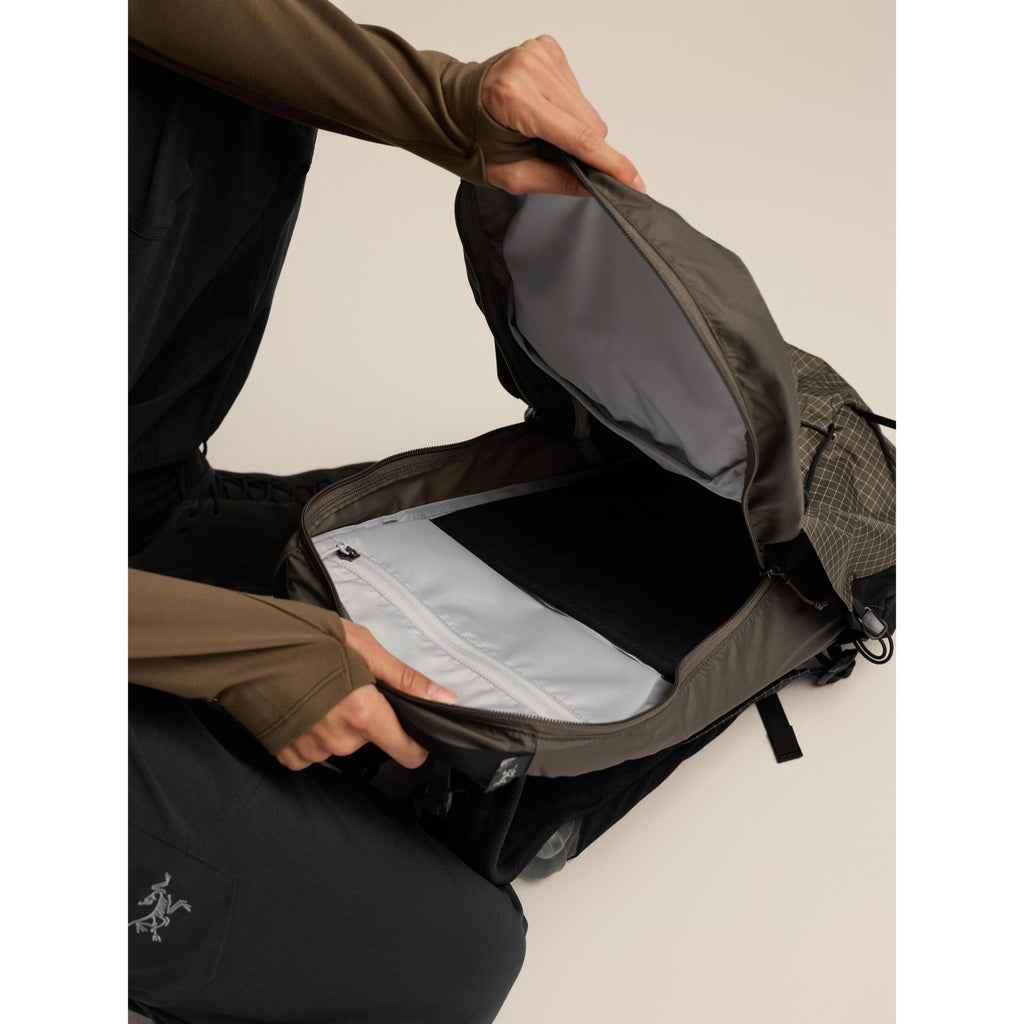 Arc'teryx Aerios 18 Backpack